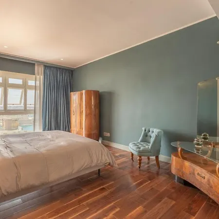 Stylish With Spectacular Views Valletta