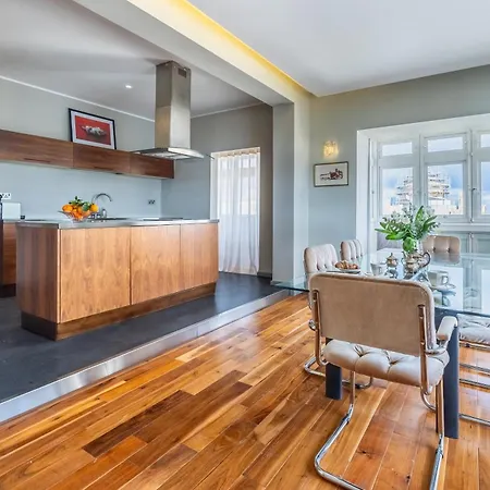Apartment Stylish With Spectacular Views *